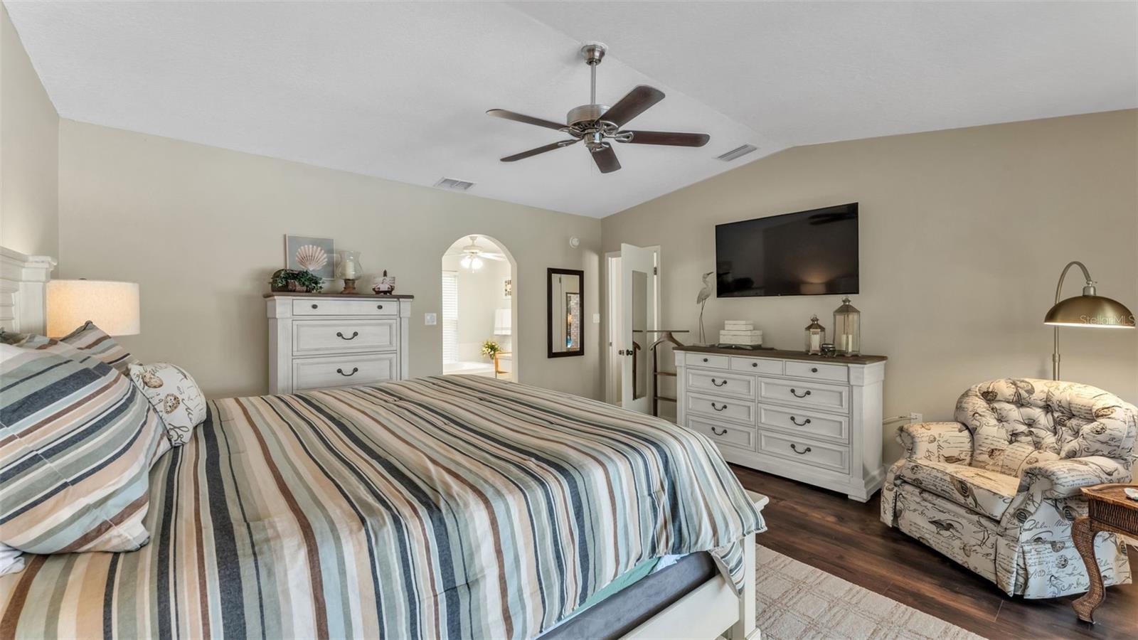 906 CRESTVIEW DR, AUBURNDALE, FL, 33823