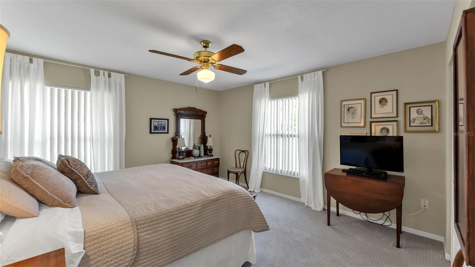 906 CRESTVIEW DR, AUBURNDALE, FL, 33823