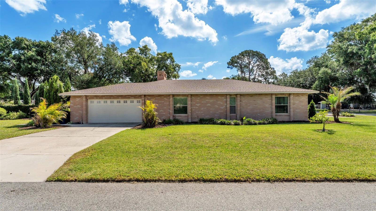 906 CRESTVIEW DR, AUBURNDALE, FL, 33823