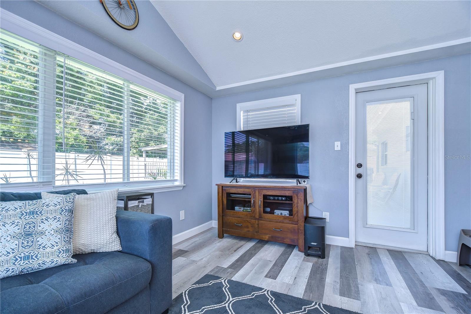 5635 24TH AVE N, ST PETERSBURG, FL, 33710