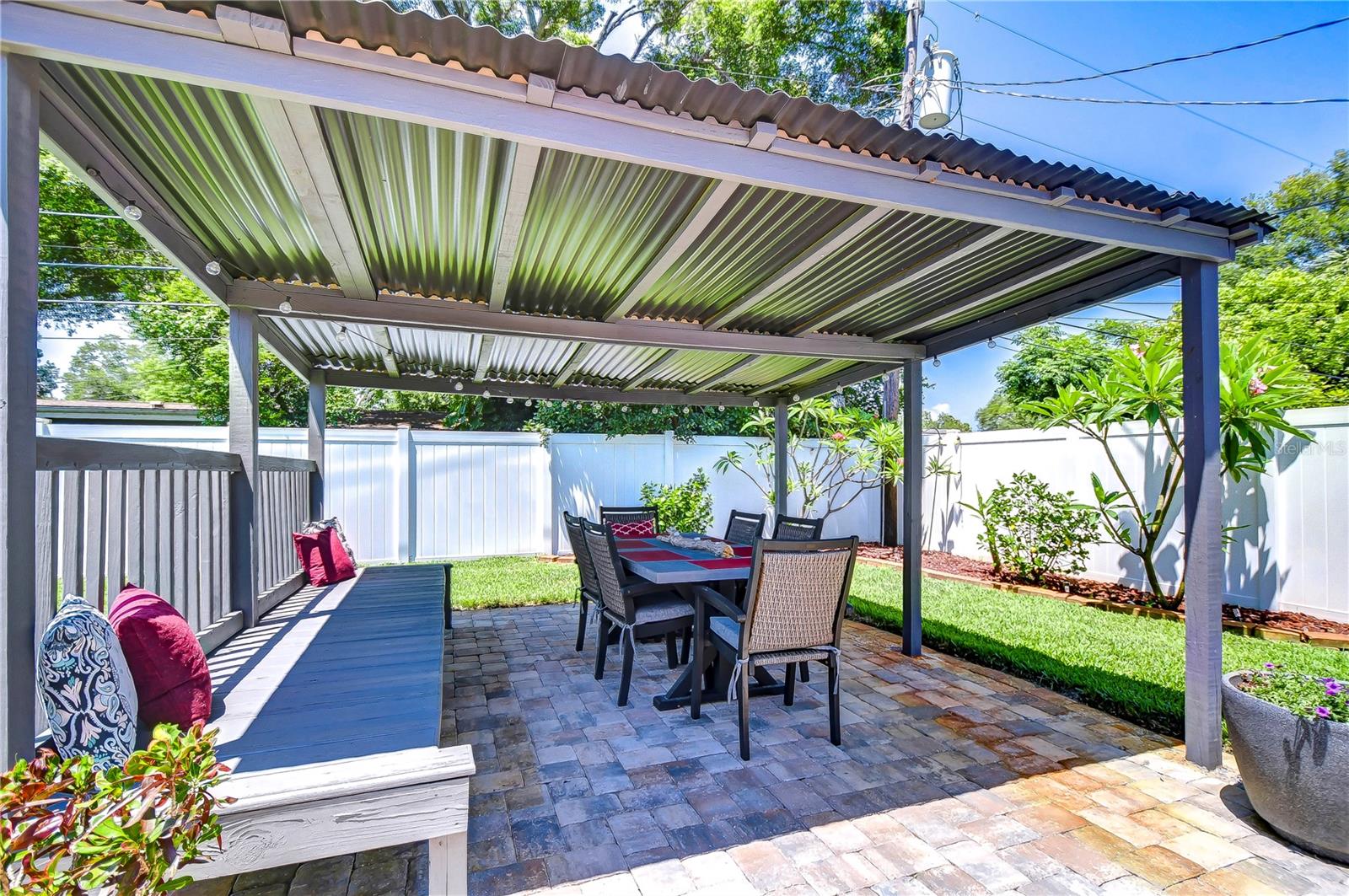 5635 24TH AVE N, ST PETERSBURG, FL, 33710