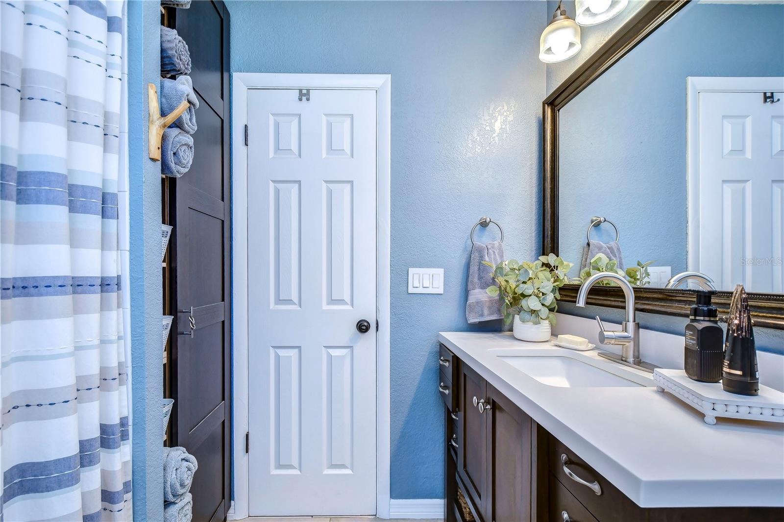 5635 24TH AVE N, ST PETERSBURG, FL, 33710