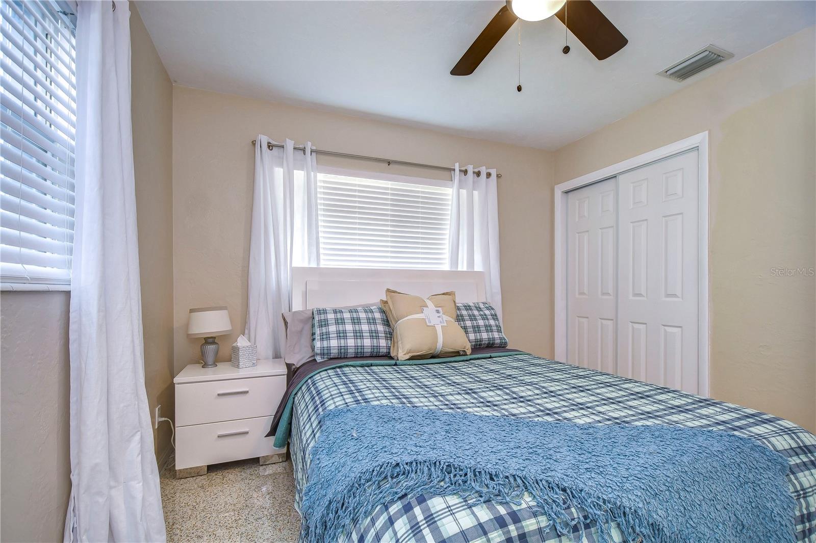 5635 24TH AVE N, ST PETERSBURG, FL, 33710