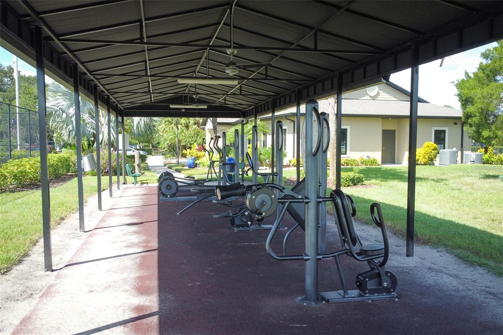 408 LEXINGDALE DR, ORLANDO, FL, 32828