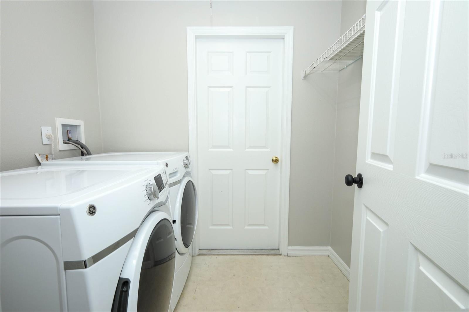 408 LEXINGDALE DR, ORLANDO, FL, 32828