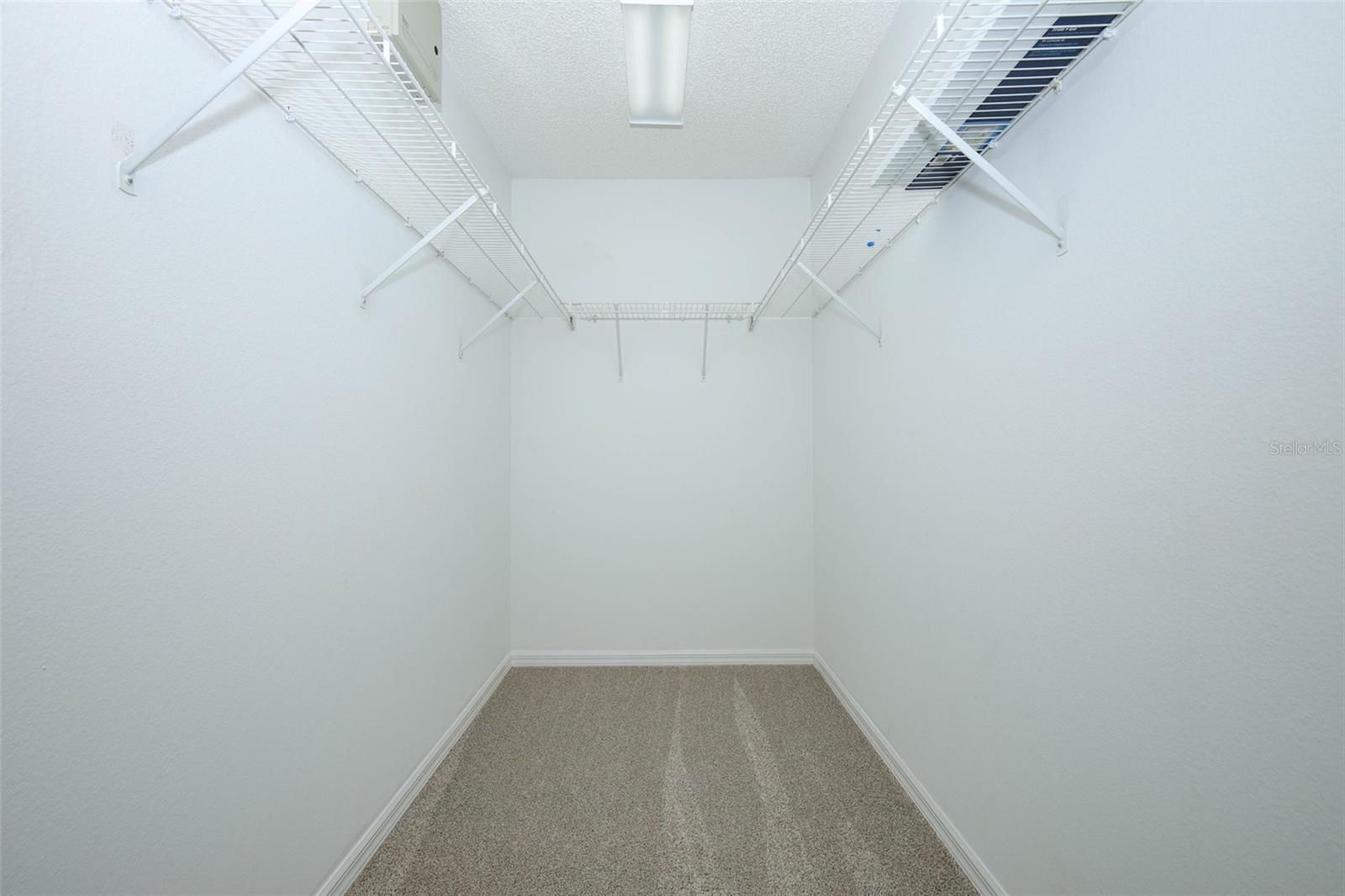 408 LEXINGDALE DR, ORLANDO, FL, 32828