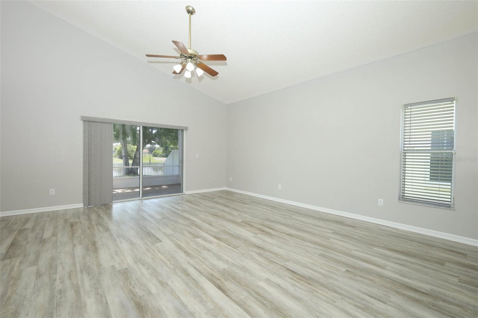 408 LEXINGDALE DR, ORLANDO, FL, 32828