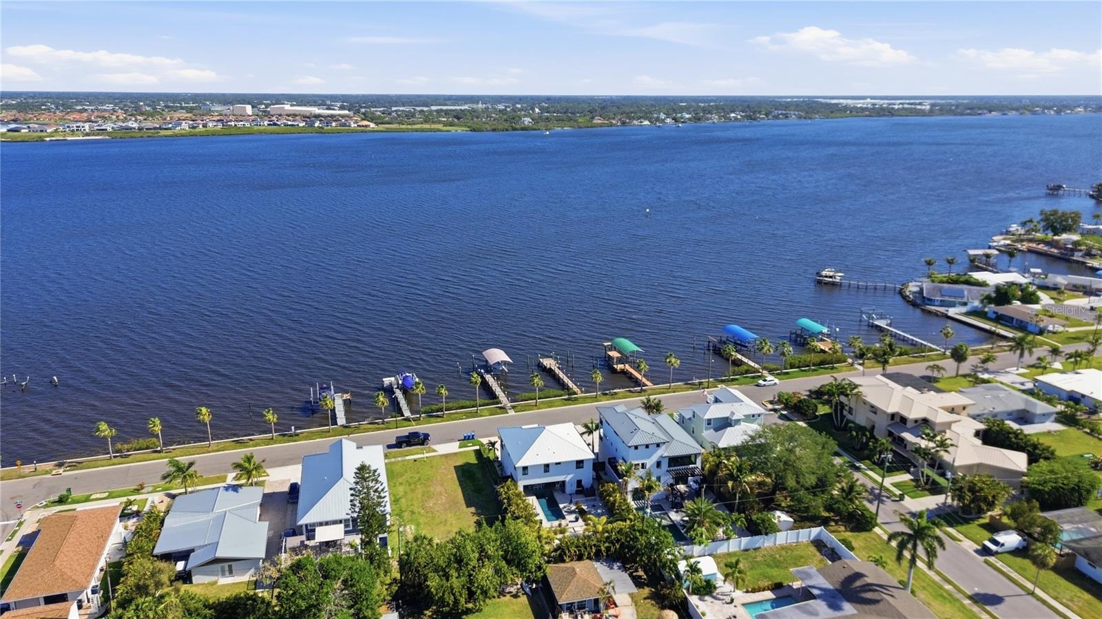 1912 RIVERSIDE DR E, BRADENTON, FL, 34208