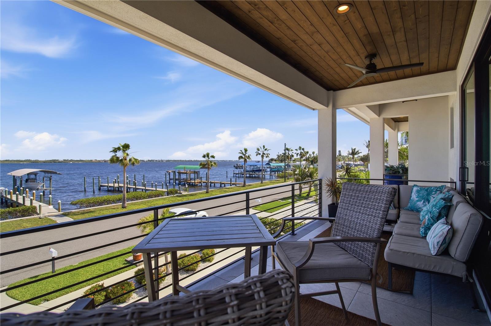 1912 RIVERSIDE DR E, BRADENTON, FL, 34208