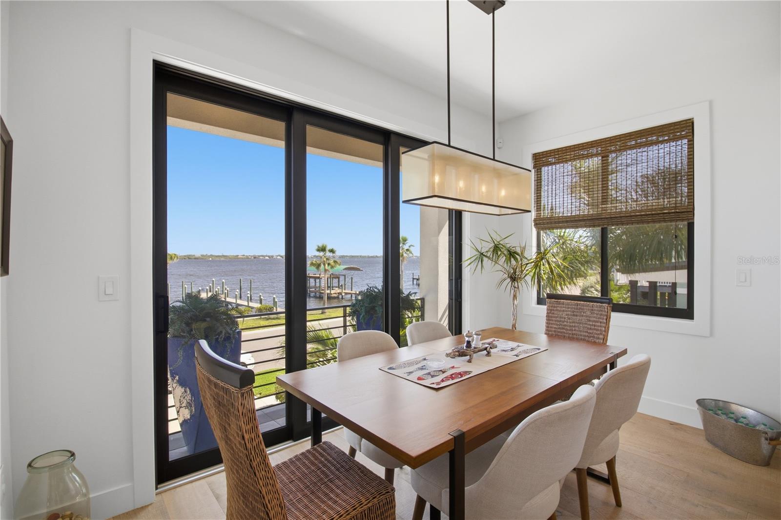 1912 RIVERSIDE DR E, BRADENTON, FL, 34208