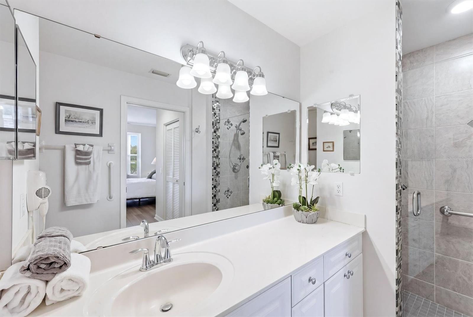 8911 VERANDA WAY #213, SARASOTA, FL, 34238