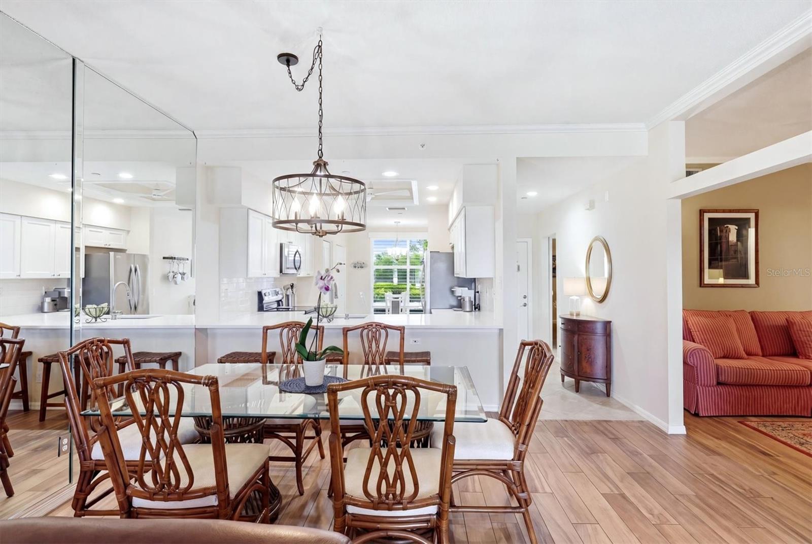 8911 VERANDA WAY #213, SARASOTA, FL, 34238