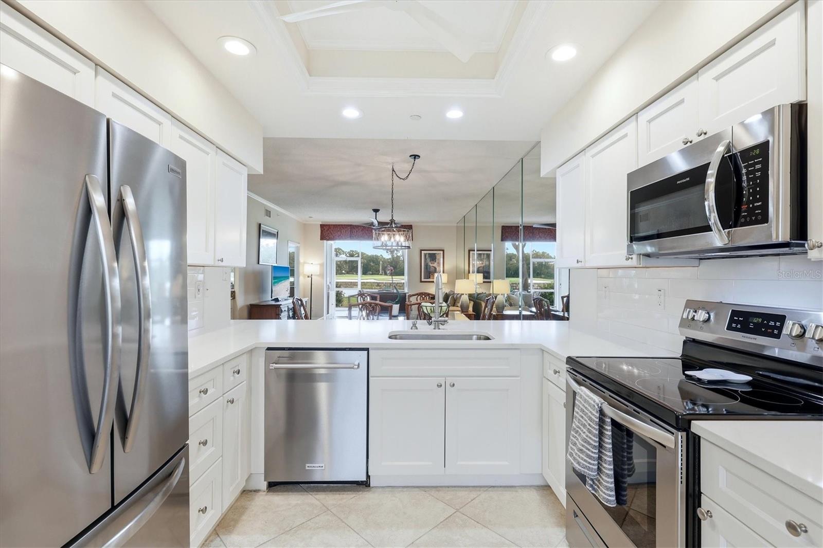 8911 VERANDA WAY #213, SARASOTA, FL, 34238