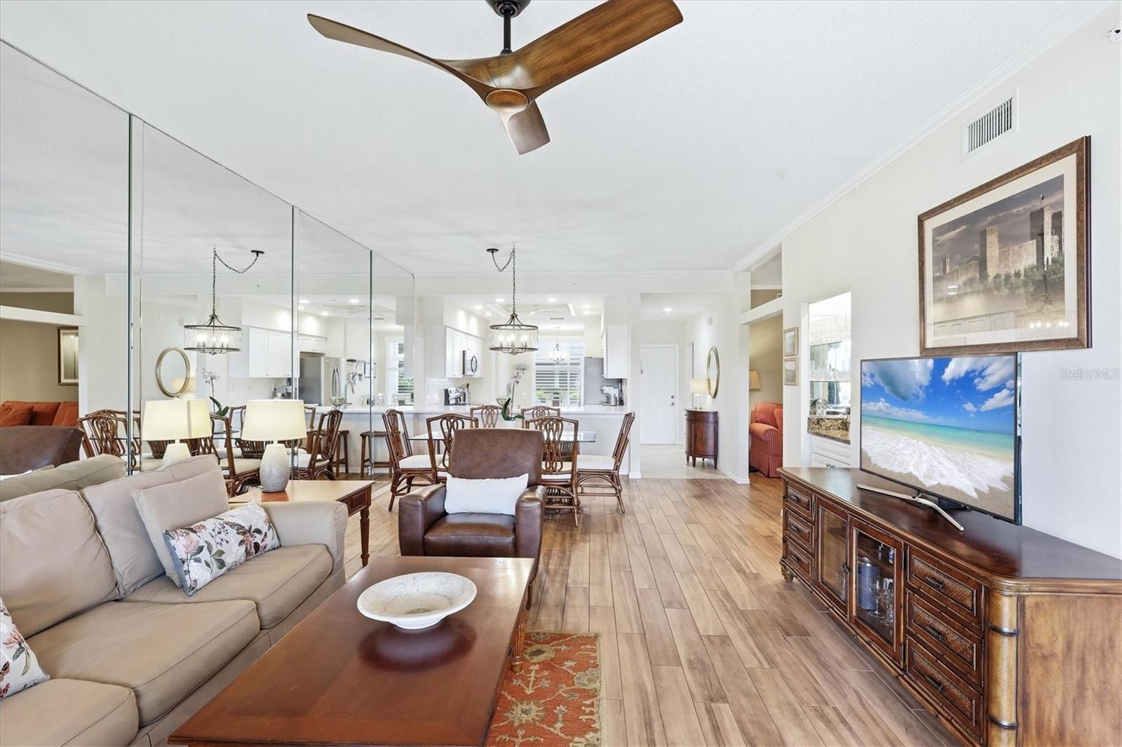 8911 VERANDA WAY #213, SARASOTA, FL, 34238