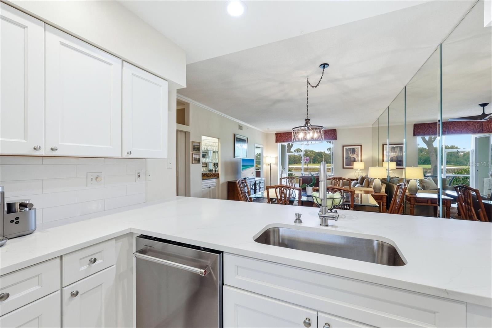 8911 VERANDA WAY #213, SARASOTA, FL, 34238