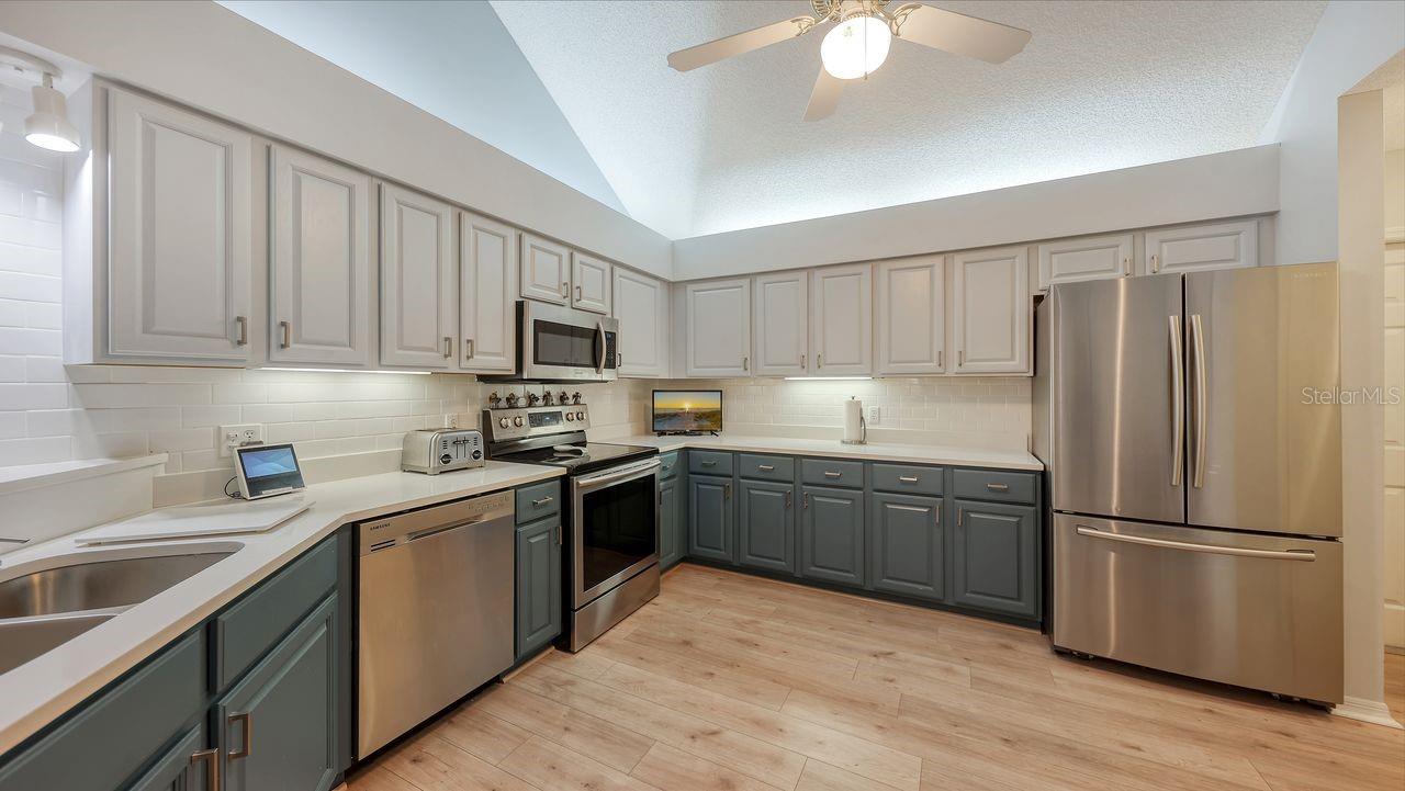 4507 WHIRLAWAY DR #A, SARASOTA, FL, 34233