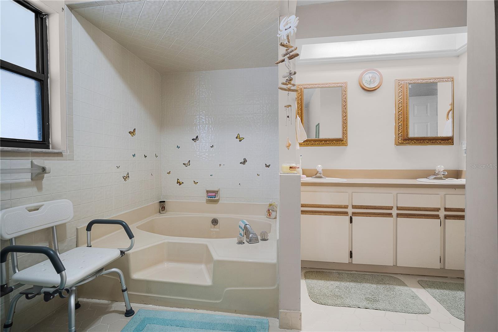 12 CHERRY BLOSSOM LN, WINTER HAVEN, FL, 33884