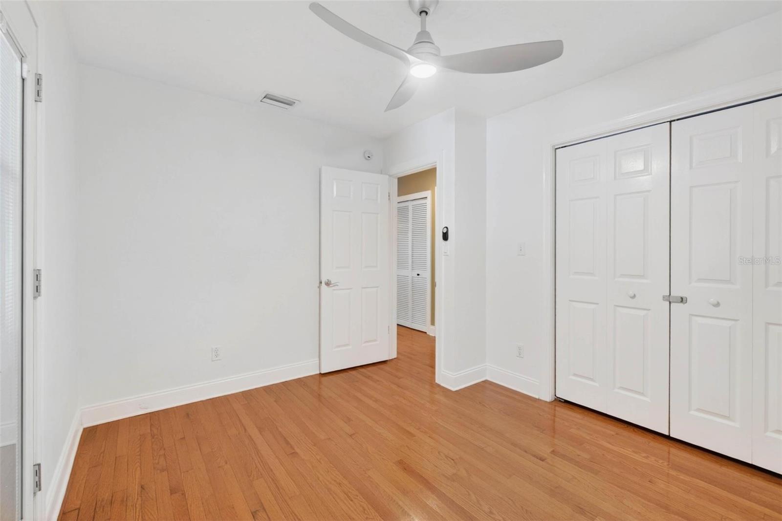 2200 8TH AVE N, ST PETERSBURG, FL, 33713