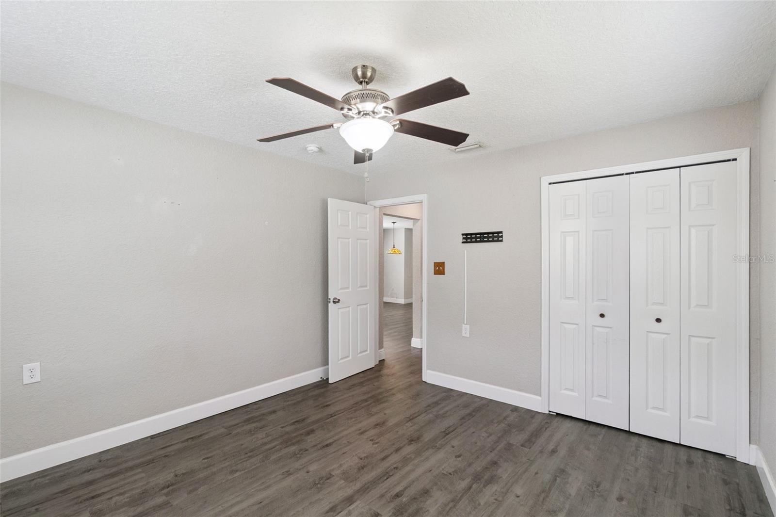 114 ANGELES RD, DEBARY, FL, 32713