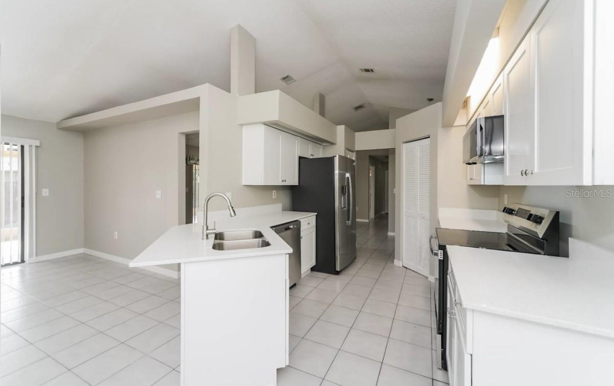 1306 PINEY BRANCH CIR, VALRICO, FL, 33594