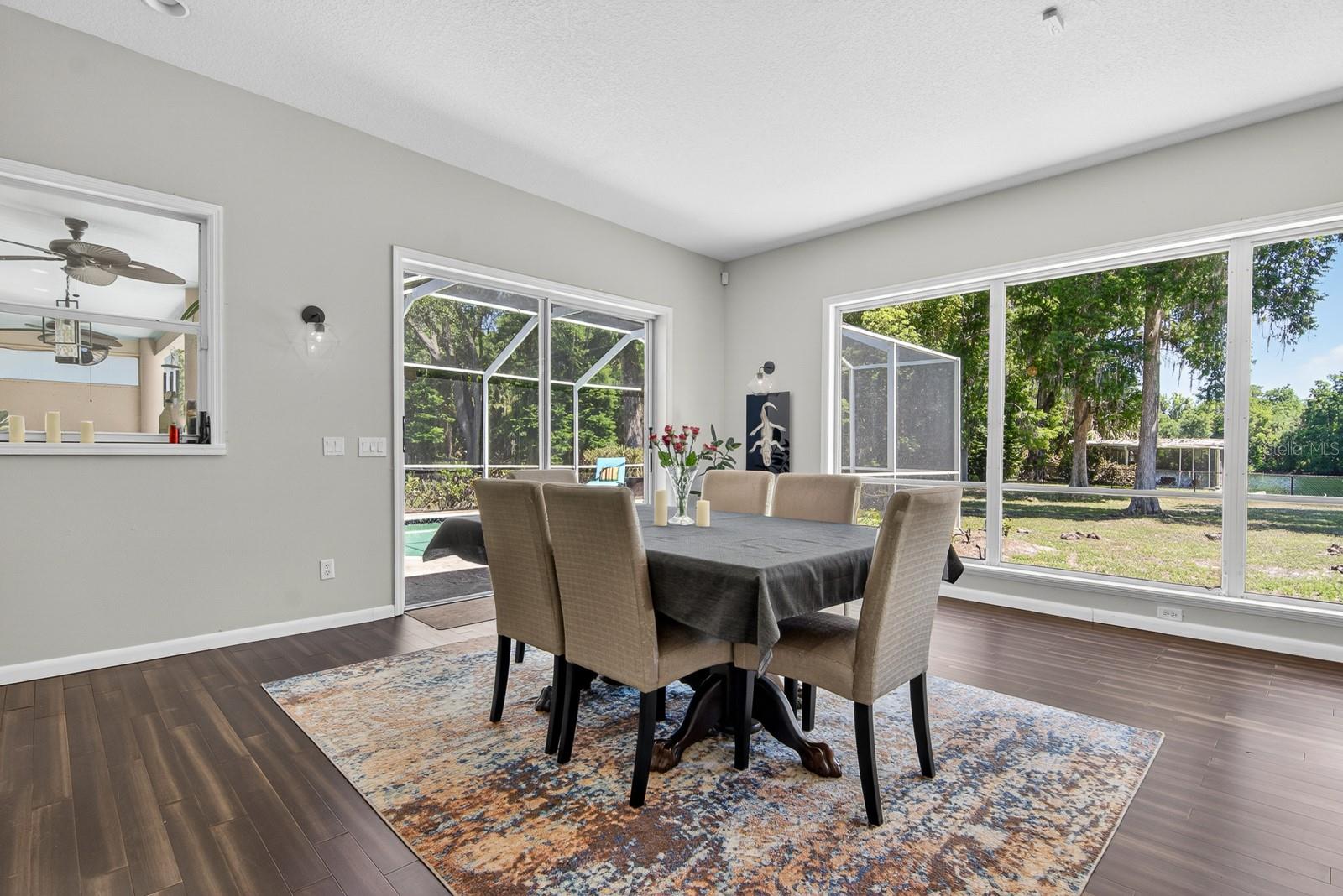 608 VANDERBAKER RD, TEMPLE TERRACE, FL, 33617