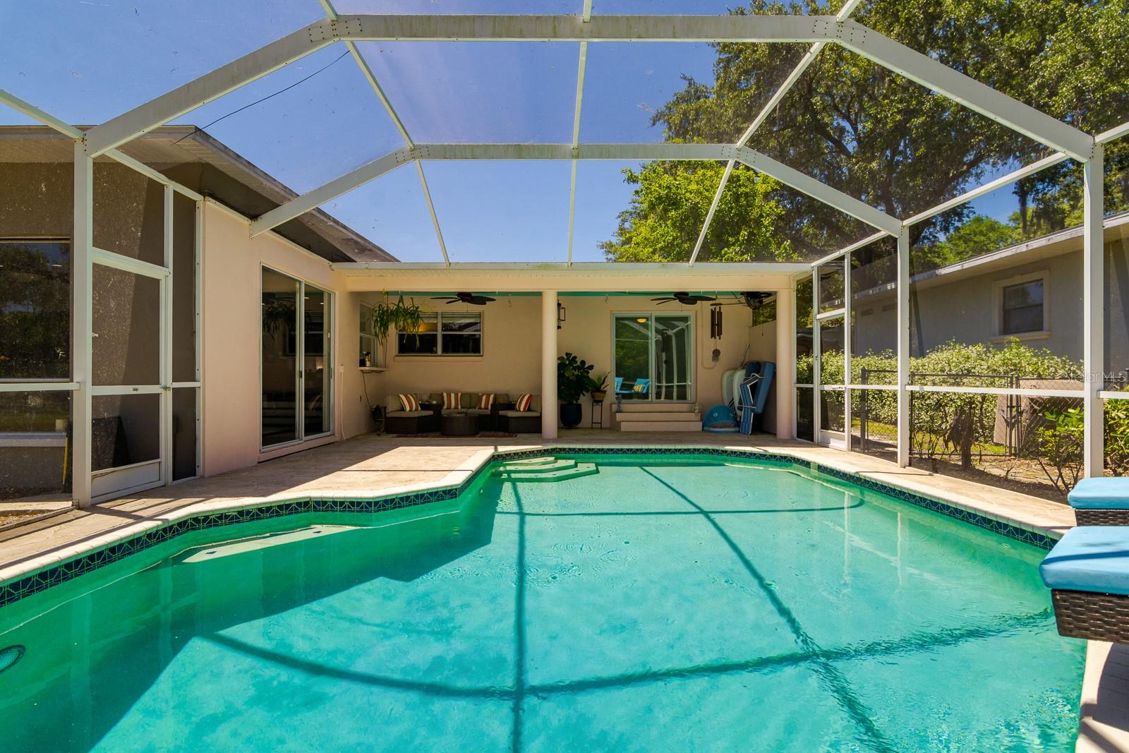 608 VANDERBAKER RD, TEMPLE TERRACE, FL, 33617