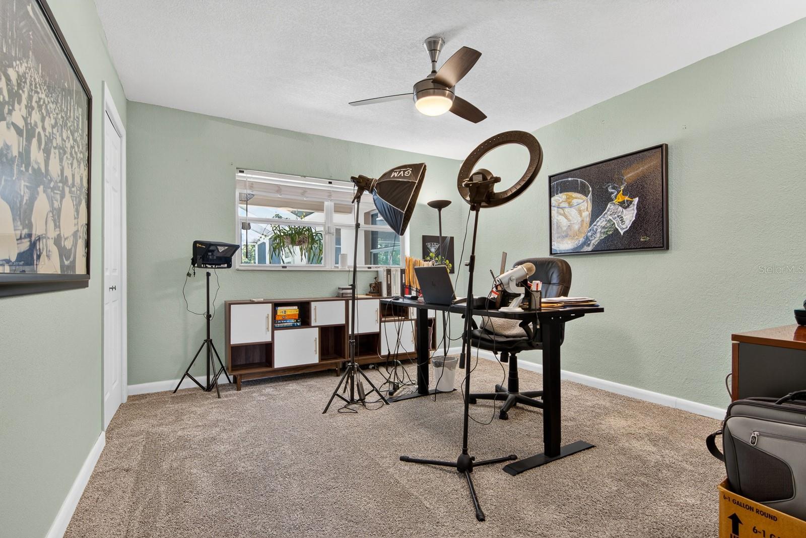 608 VANDERBAKER RD, TEMPLE TERRACE, FL, 33617