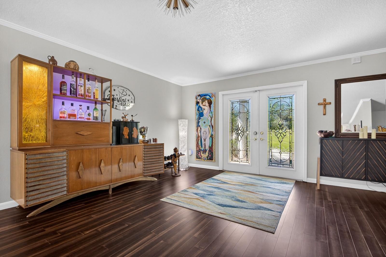 608 VANDERBAKER RD, TEMPLE TERRACE, FL, 33617