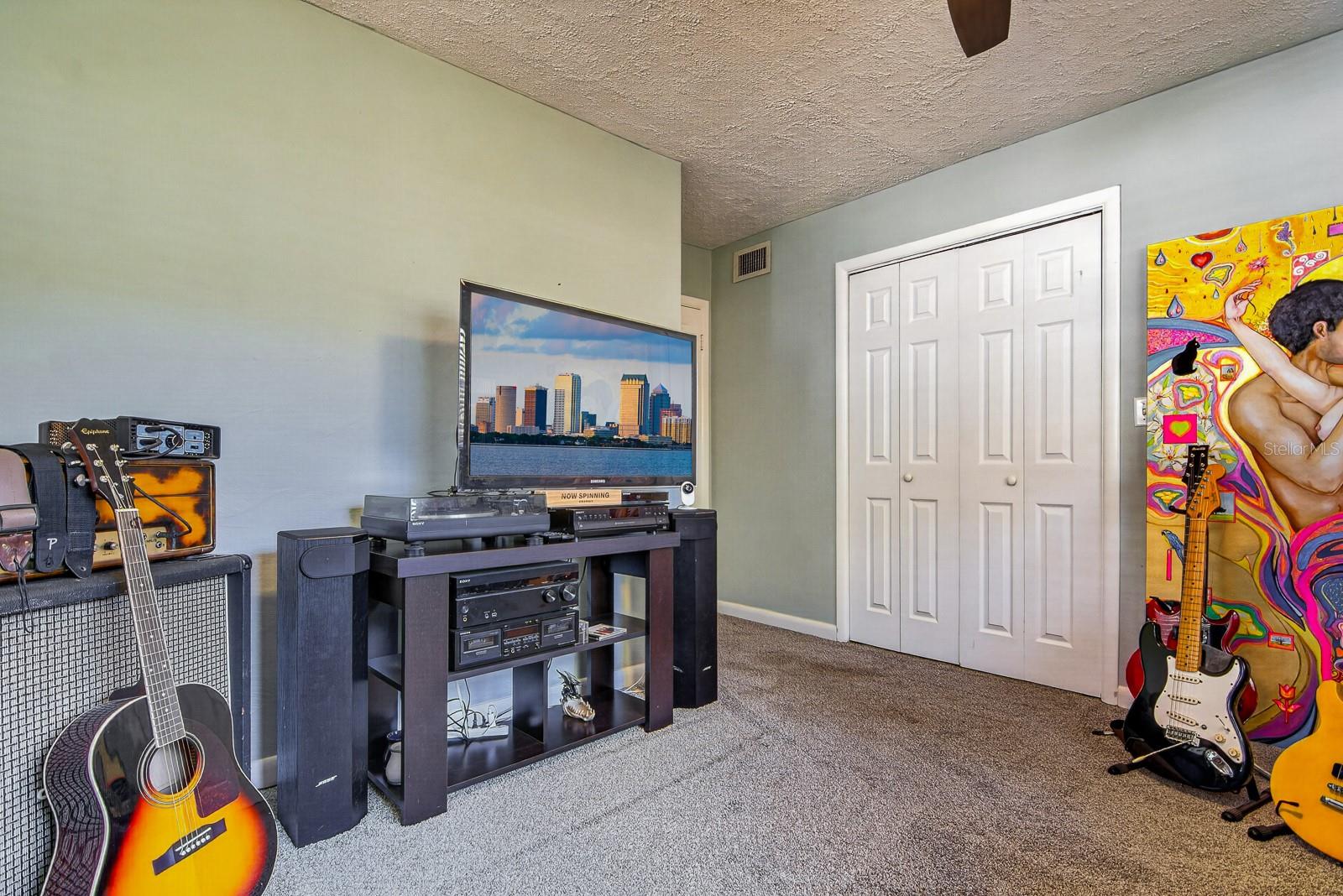 608 VANDERBAKER RD, TEMPLE TERRACE, FL, 33617