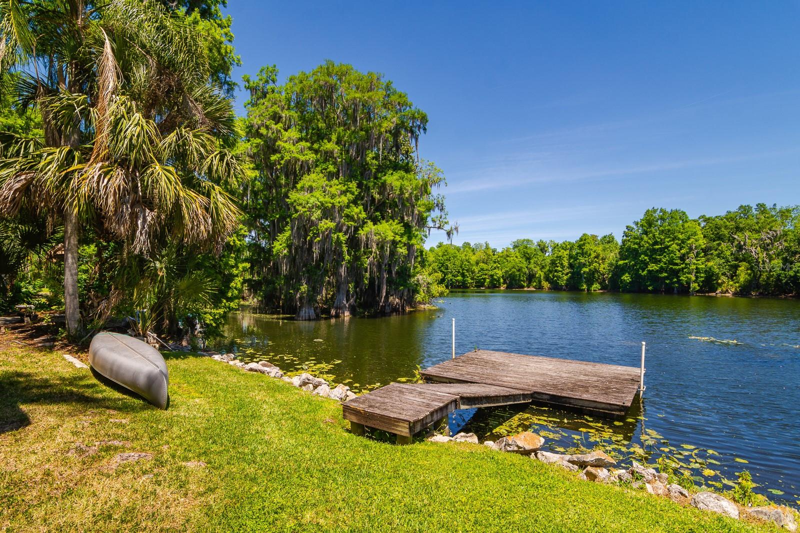 608 VANDERBAKER RD, TEMPLE TERRACE, FL, 33617