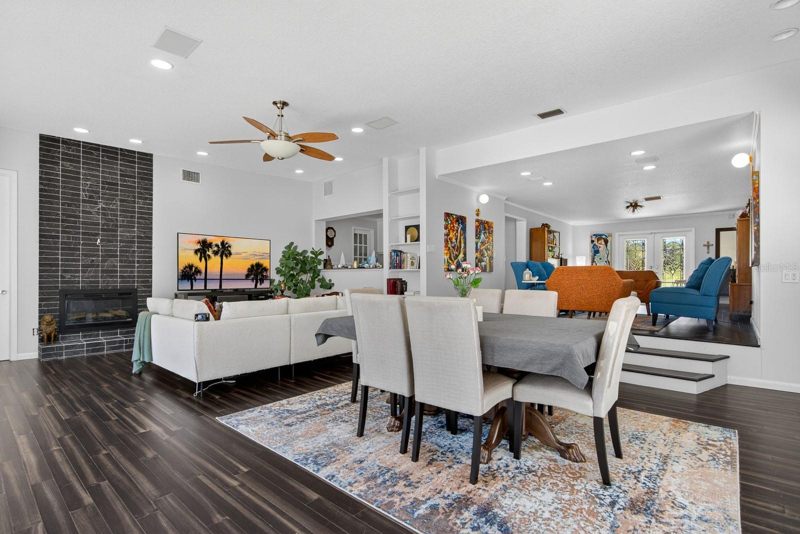 608 VANDERBAKER RD, TEMPLE TERRACE, FL, 33617