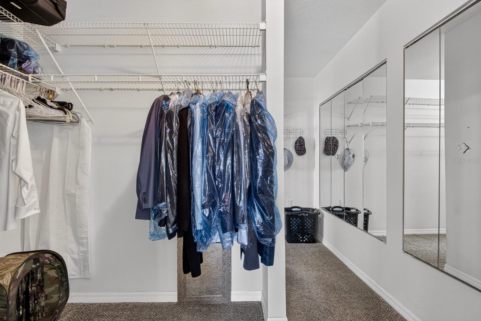 608 VANDERBAKER RD, TEMPLE TERRACE, FL, 33617