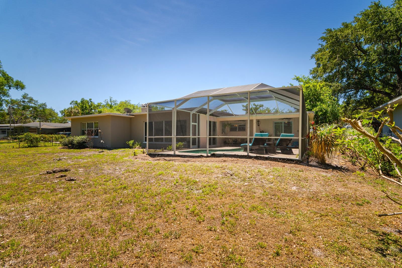 608 VANDERBAKER RD, TEMPLE TERRACE, FL, 33617