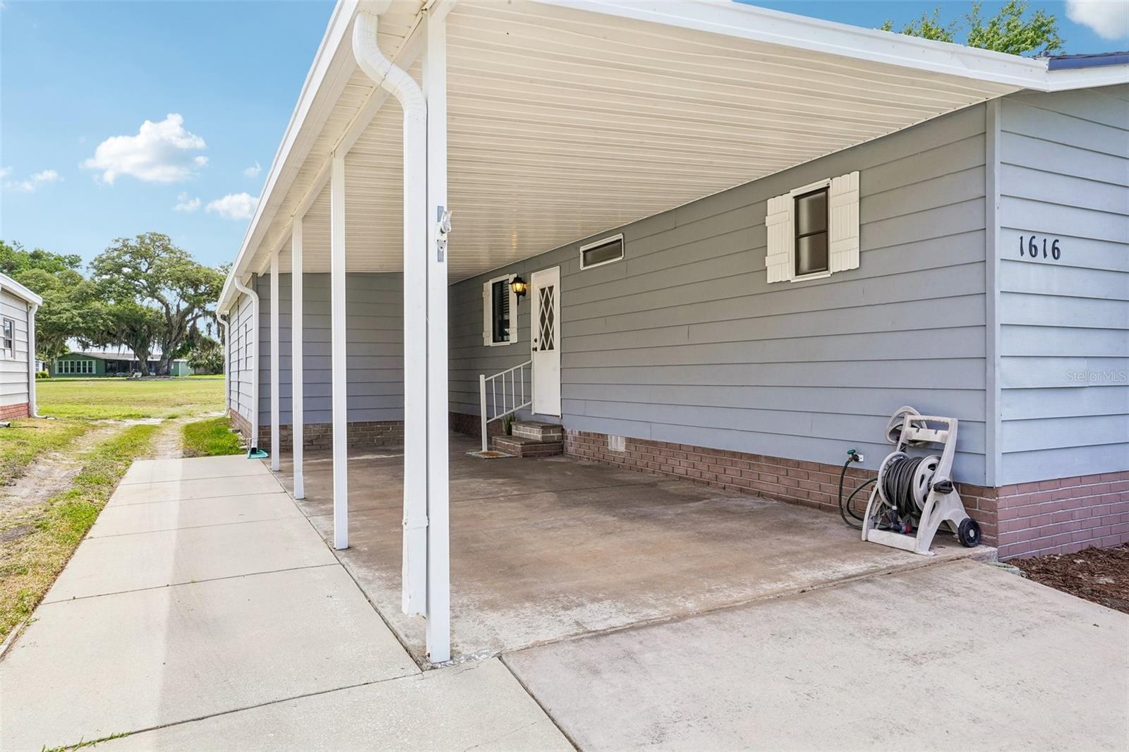1616 W SCHWARTZ BLVD, THE VILLAGES, FL, 32159