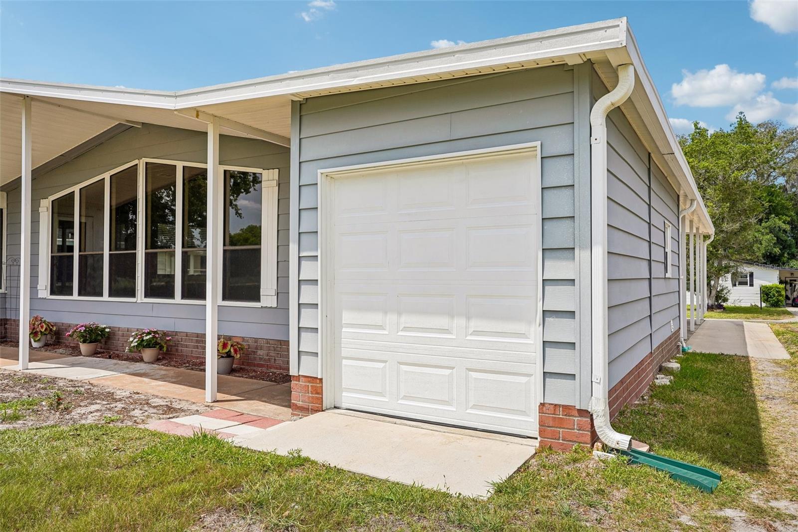 1616 W SCHWARTZ BLVD, THE VILLAGES, FL, 32159