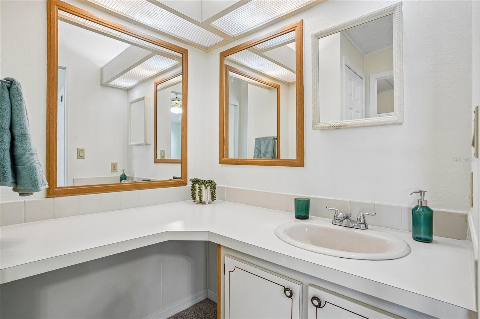 1616 W SCHWARTZ BLVD, THE VILLAGES, FL, 32159