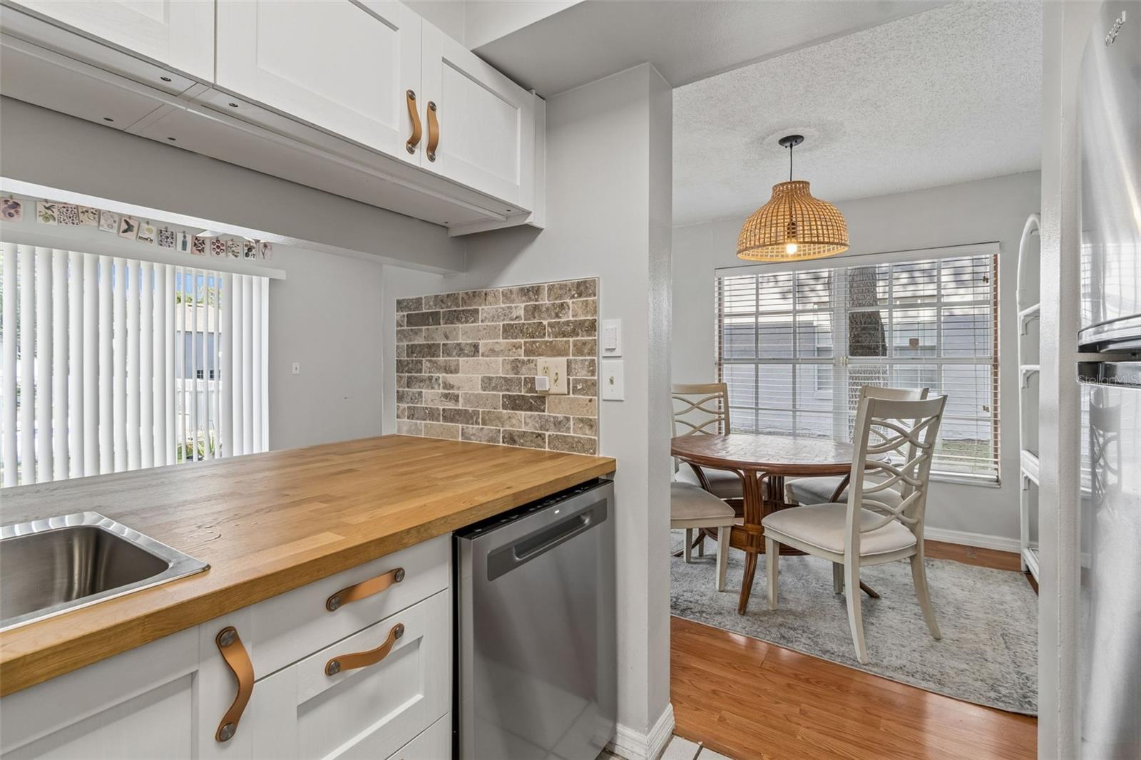 5156 SUNRIDGE PALMS DR, TAMPA, FL, 33617