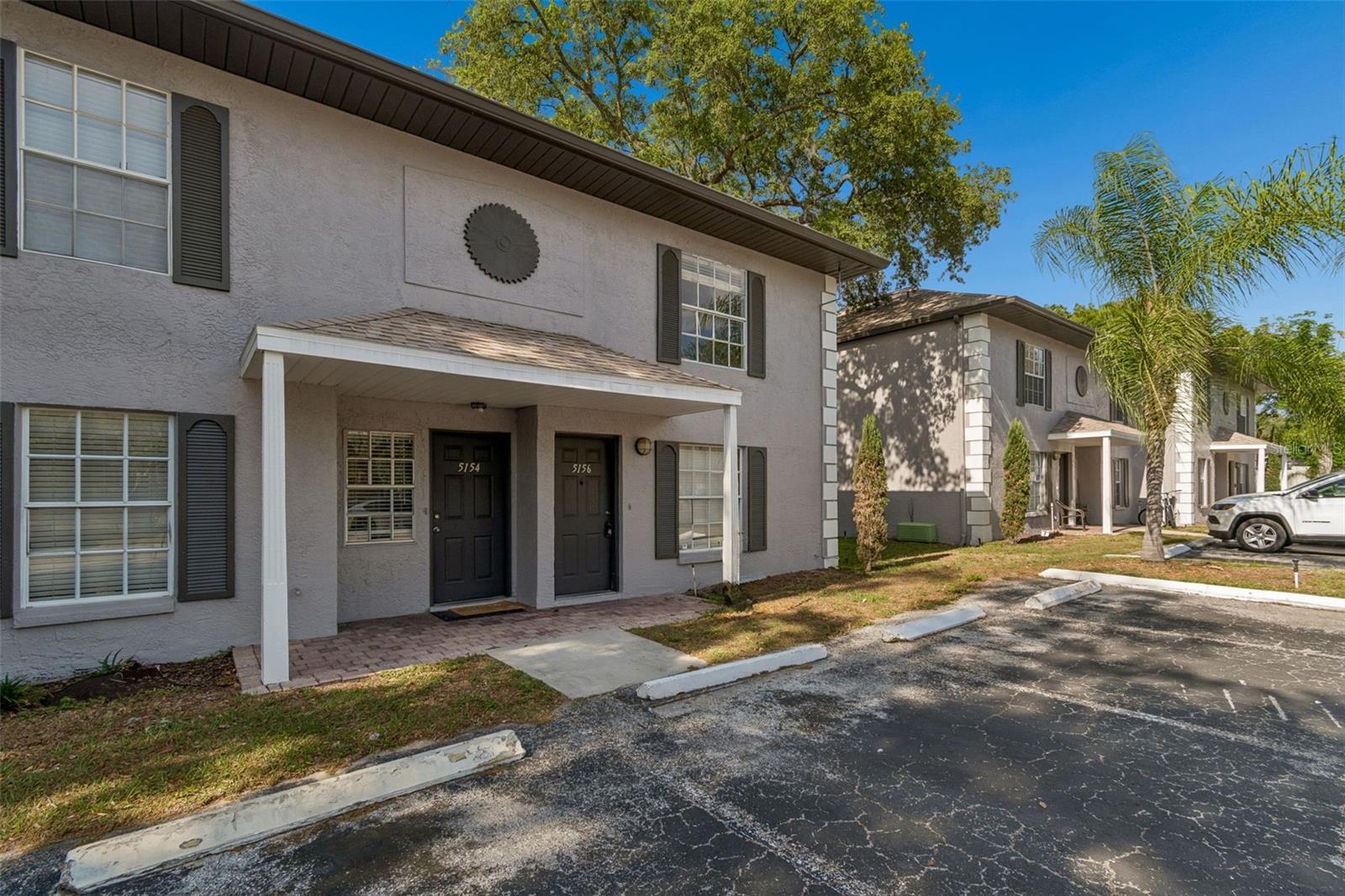 5156 SUNRIDGE PALMS DR, TAMPA, FL, 33617