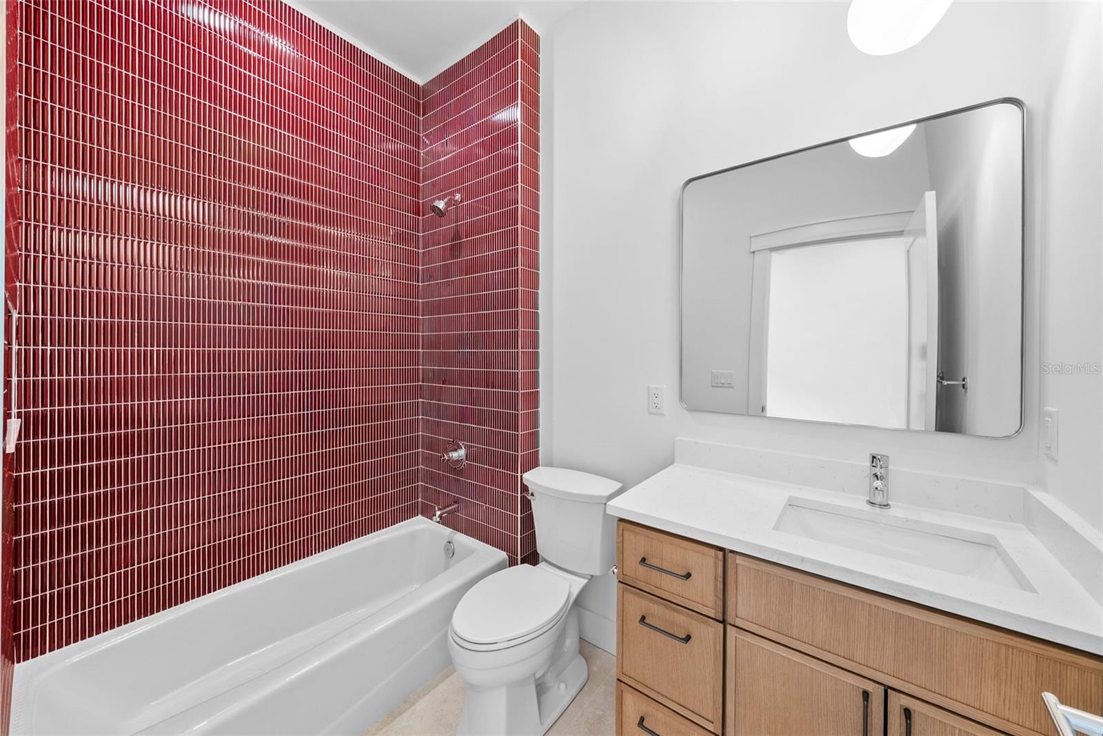 1710 E COMANCHE AVE, TAMPA, FL, 33610