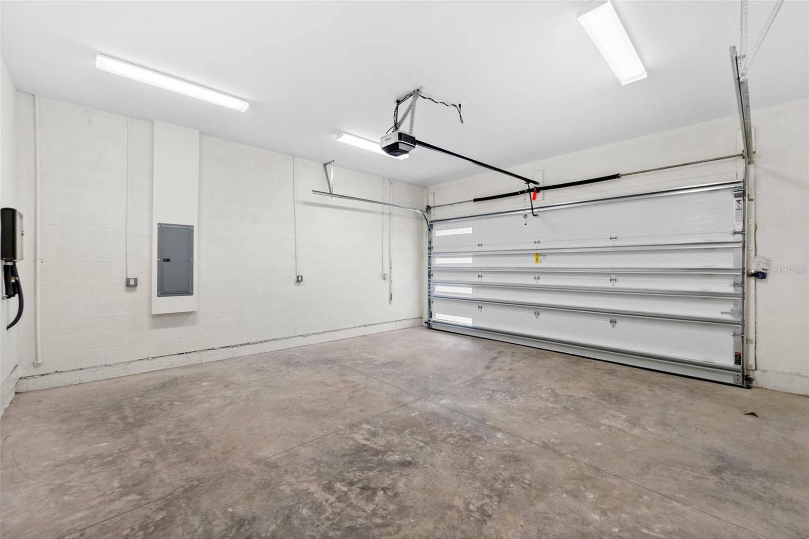 1710 E COMANCHE AVE, TAMPA, FL, 33610