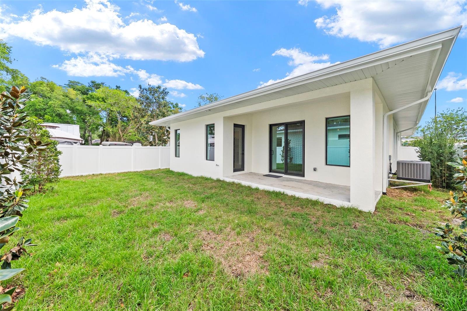 1710 E COMANCHE AVE, TAMPA, FL, 33610