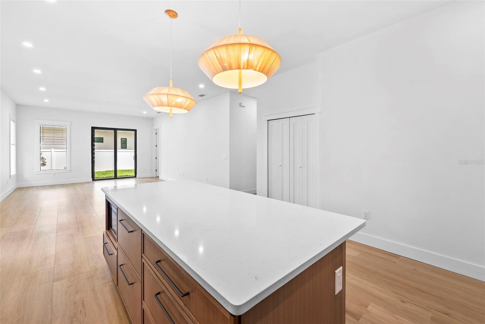 1710 E COMANCHE AVE, TAMPA, FL, 33610