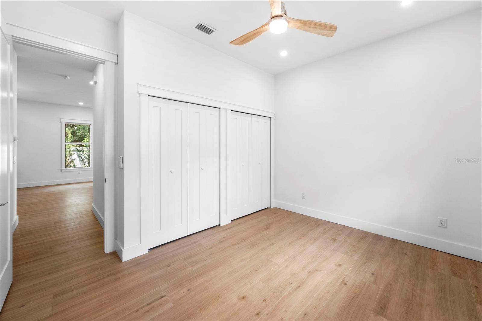 1710 E COMANCHE AVE, TAMPA, FL, 33610