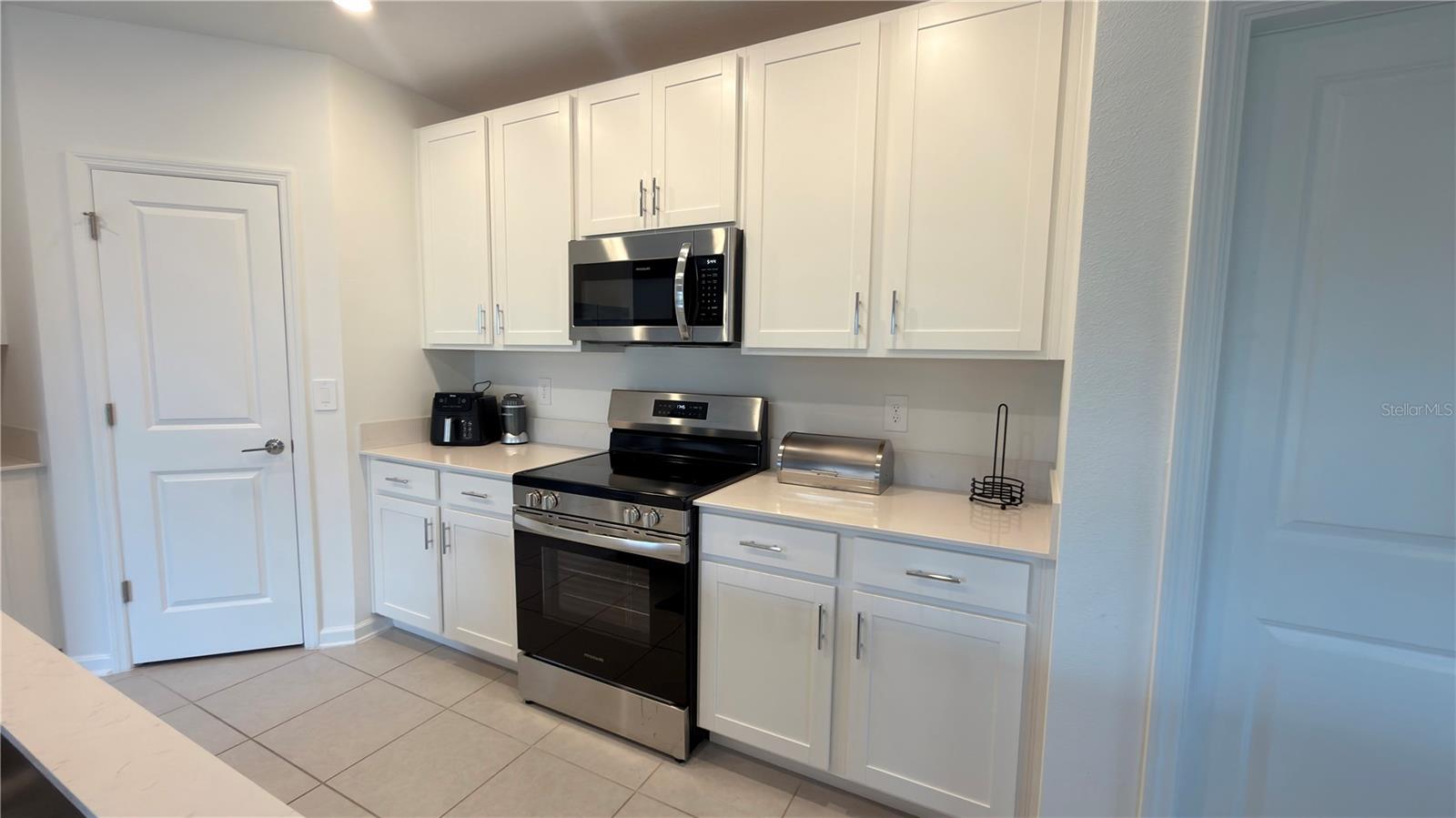 2731 ARMSTRONG AVE, CLERMONT, FL, 34714