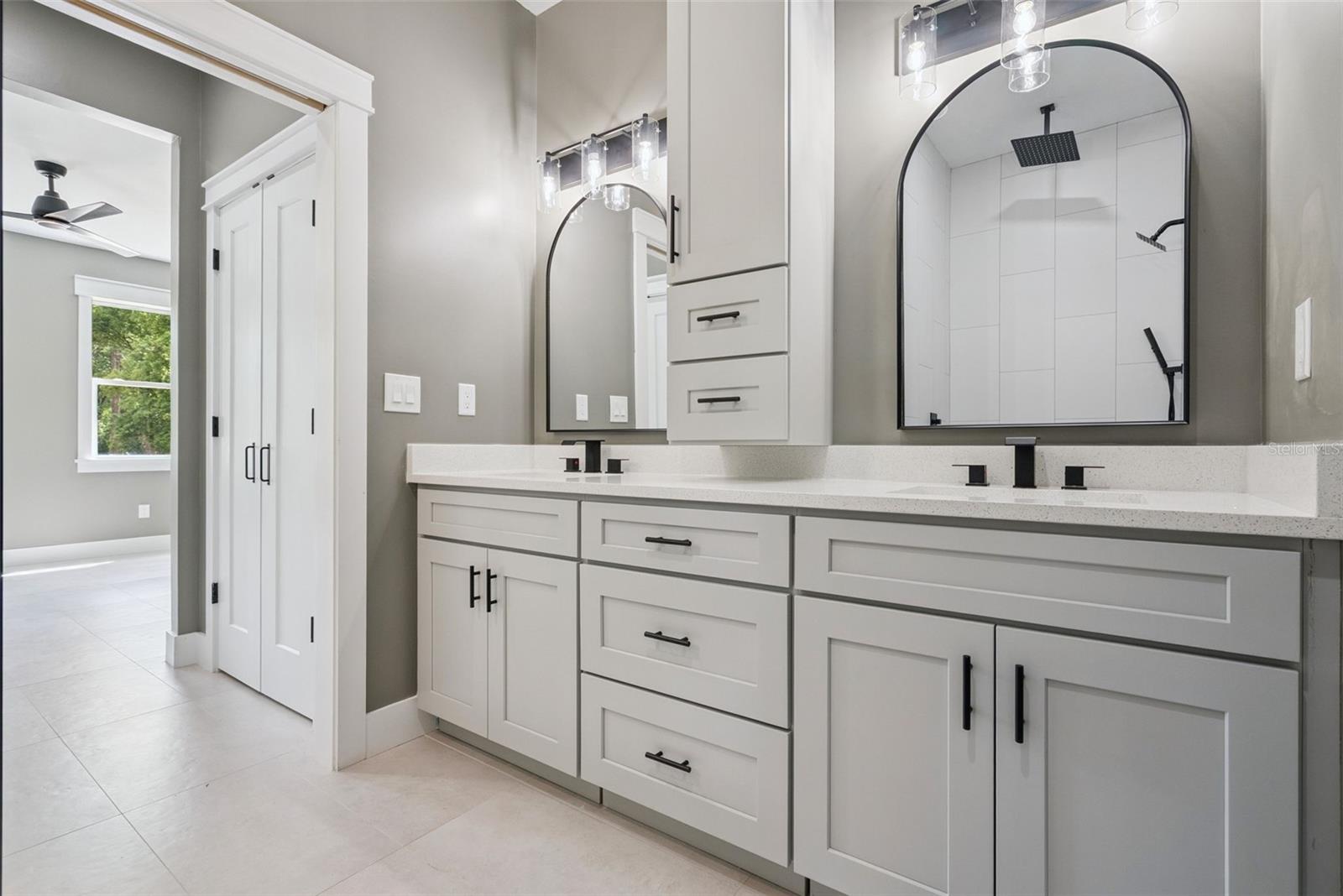 420 E 10TH ST, APOPKA, FL, 32703