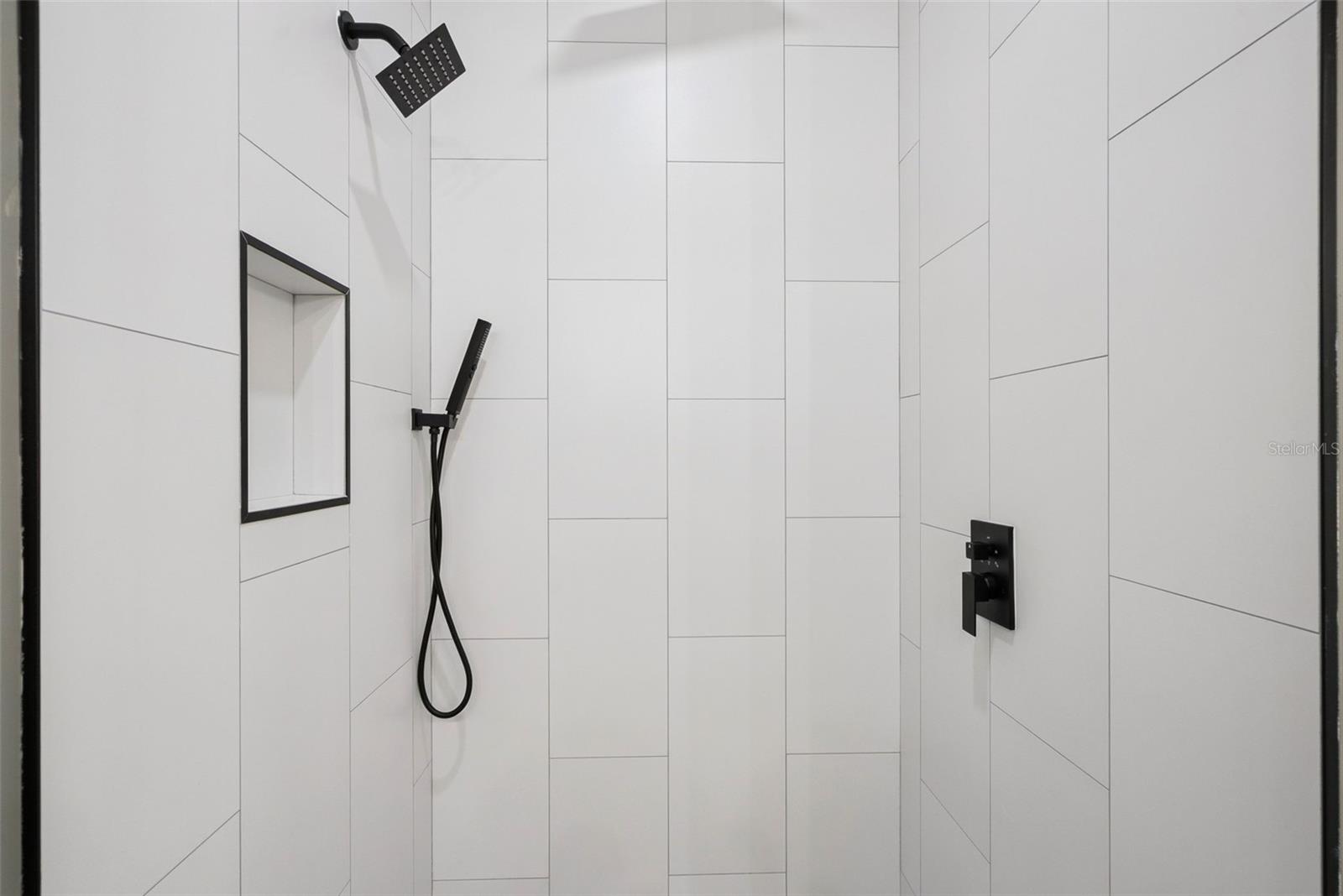 420 E 10TH ST, APOPKA, FL, 32703