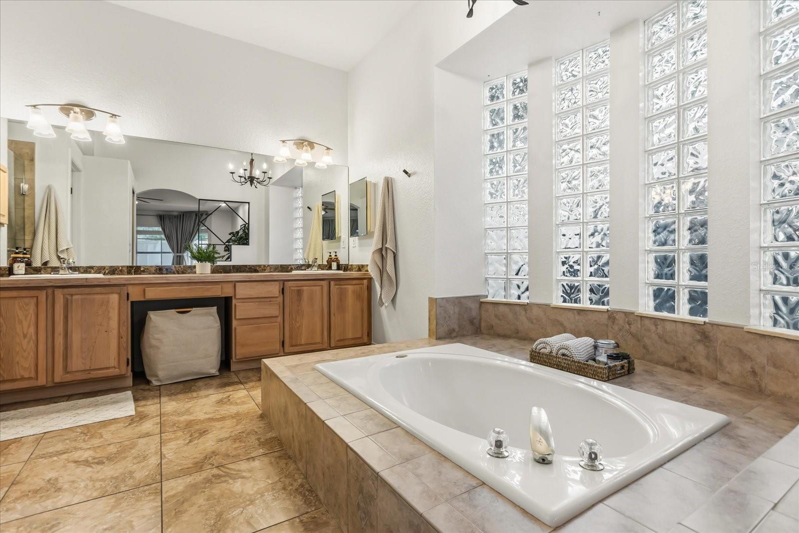 1934 THOROUGHBRED DR, GOTHA, FL, 34734