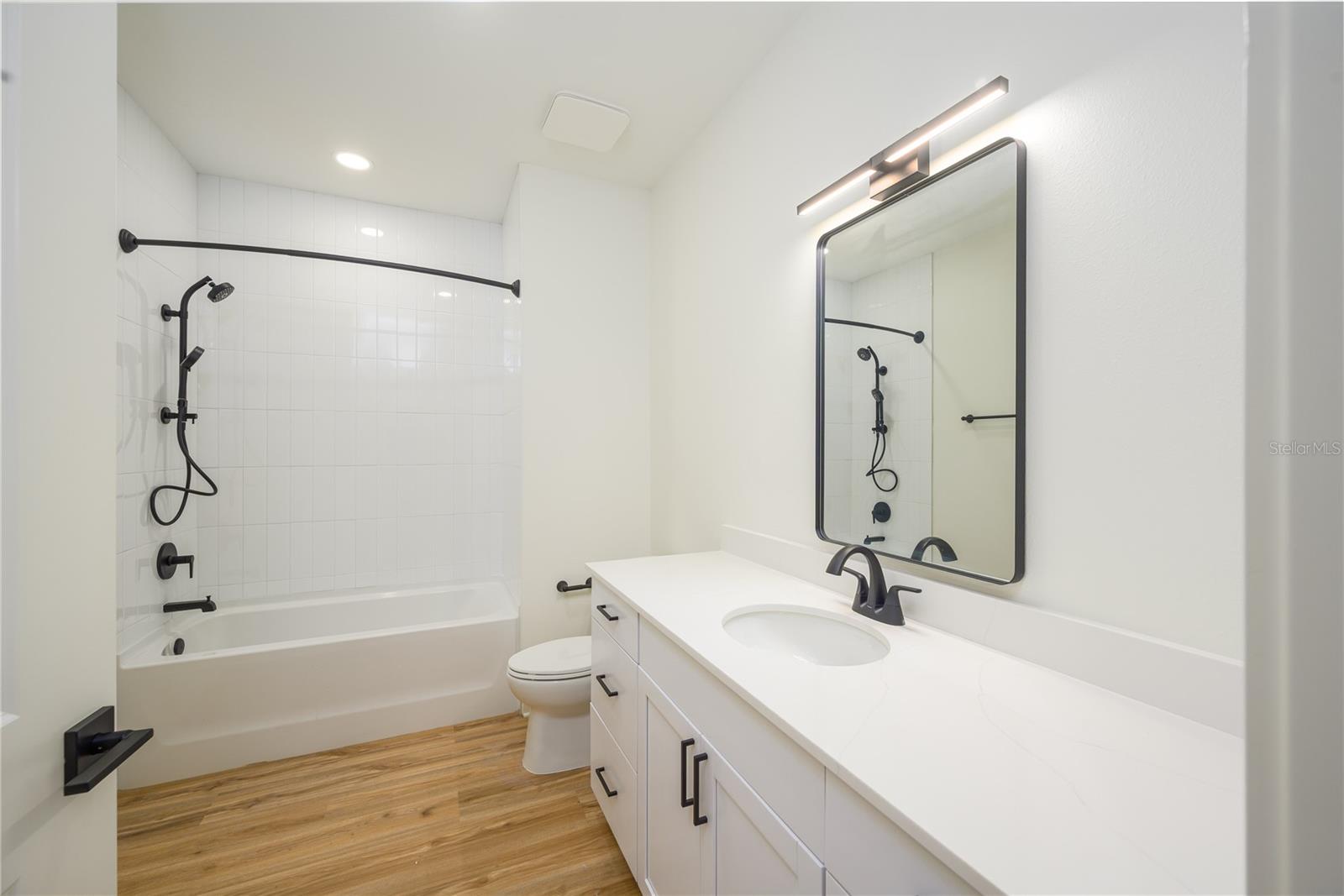 415 SE 1ST AVE #201, OCALA, FL, 34471