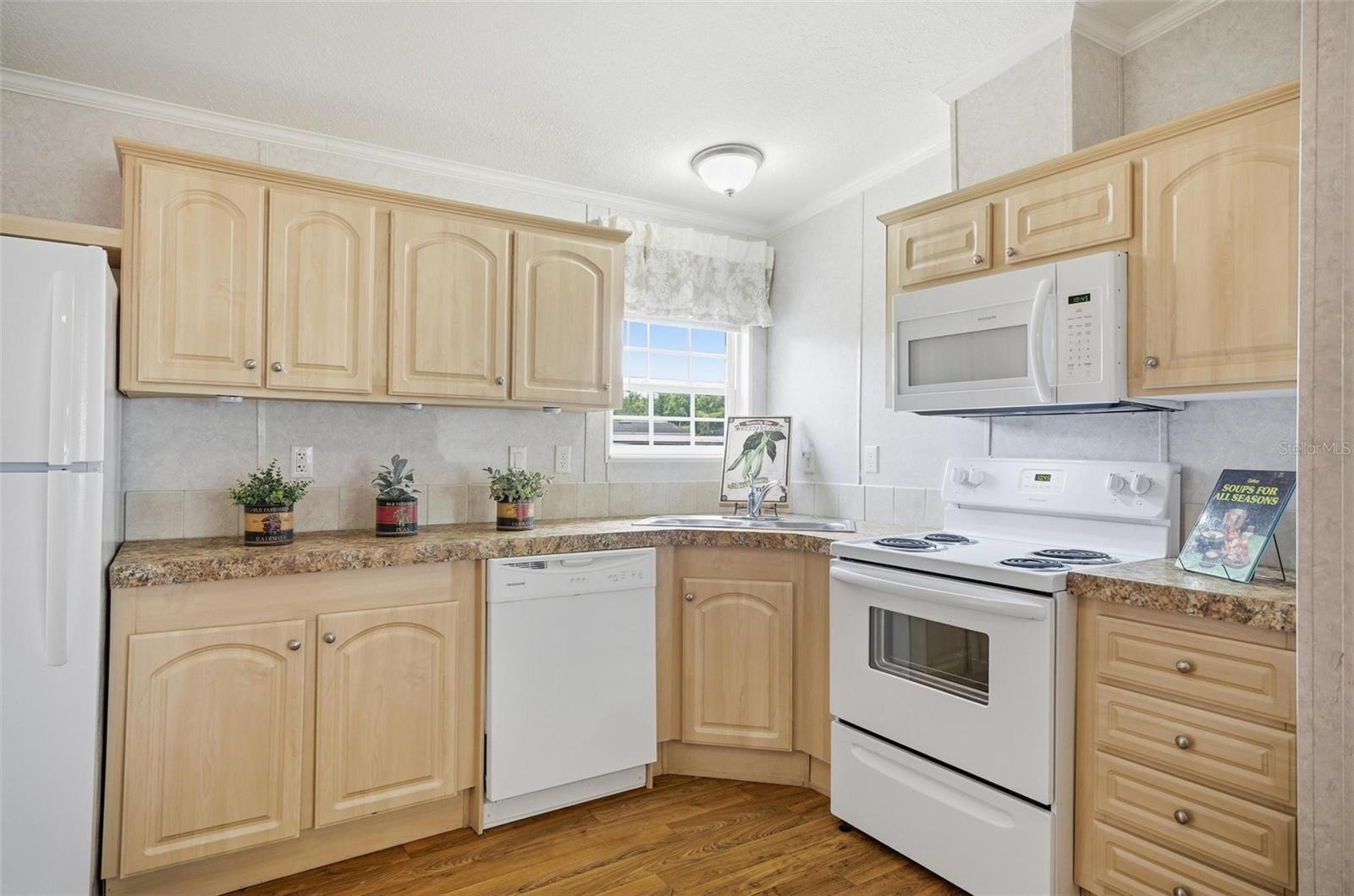 55716 KEITH ST, ASTOR, FL, 32102