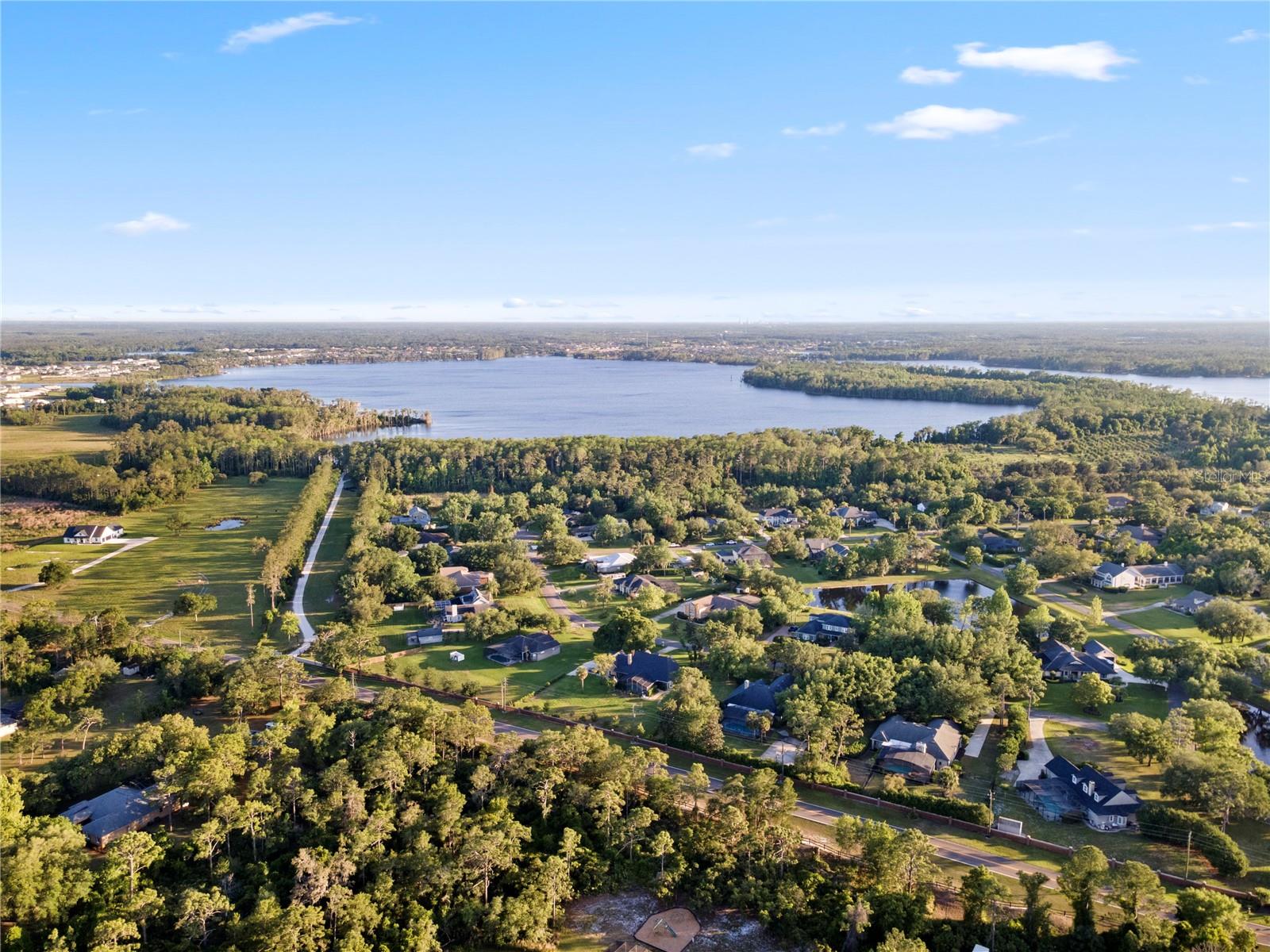 1140 GALLANT FOX WAY, CHULUOTA, FL, 32766